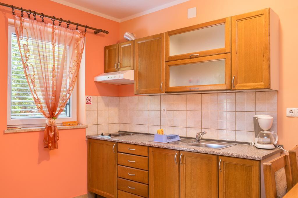 Apartment Orange *